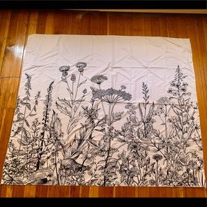 Black and white floats wall tapestry